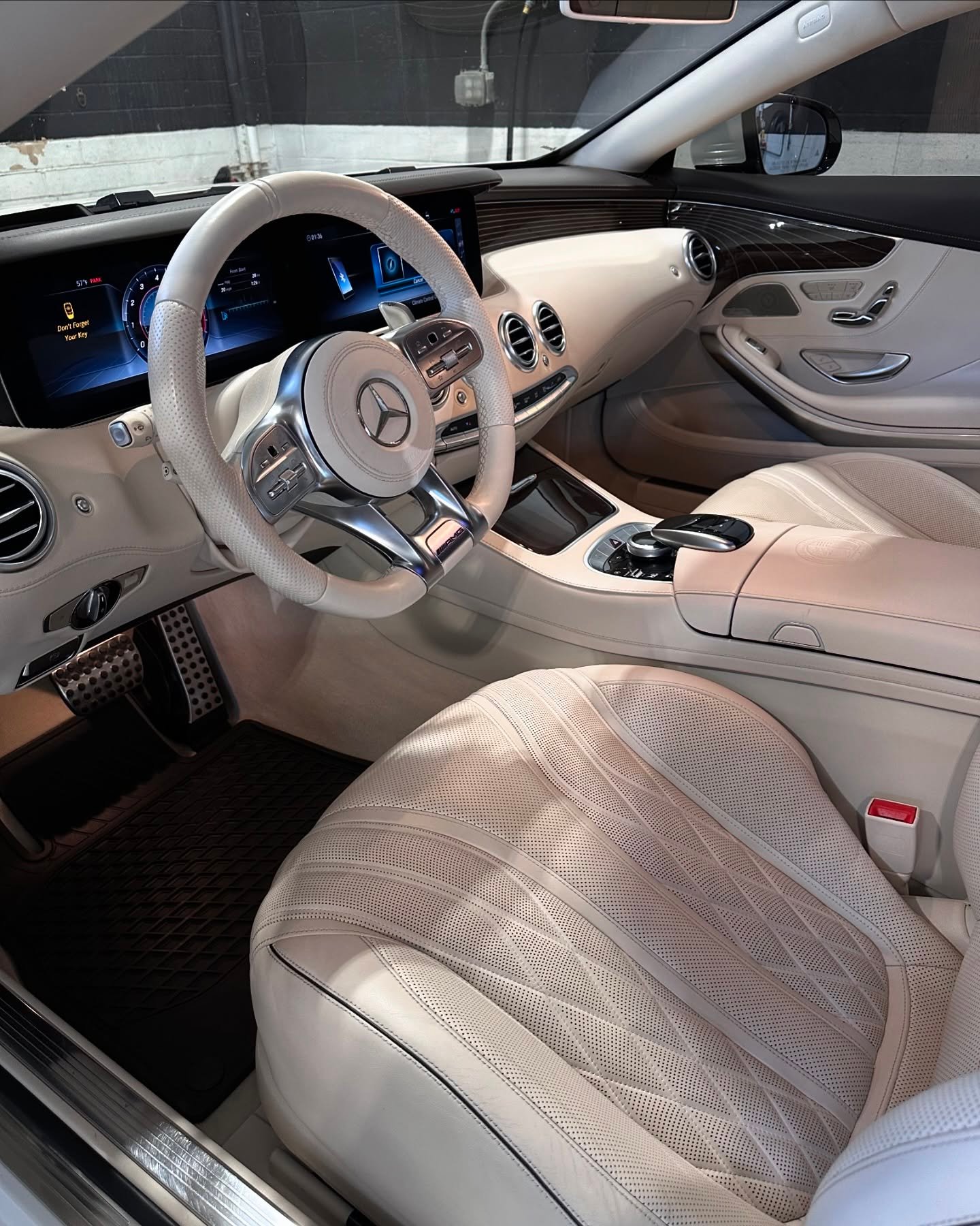 Cream Auto Care detailing